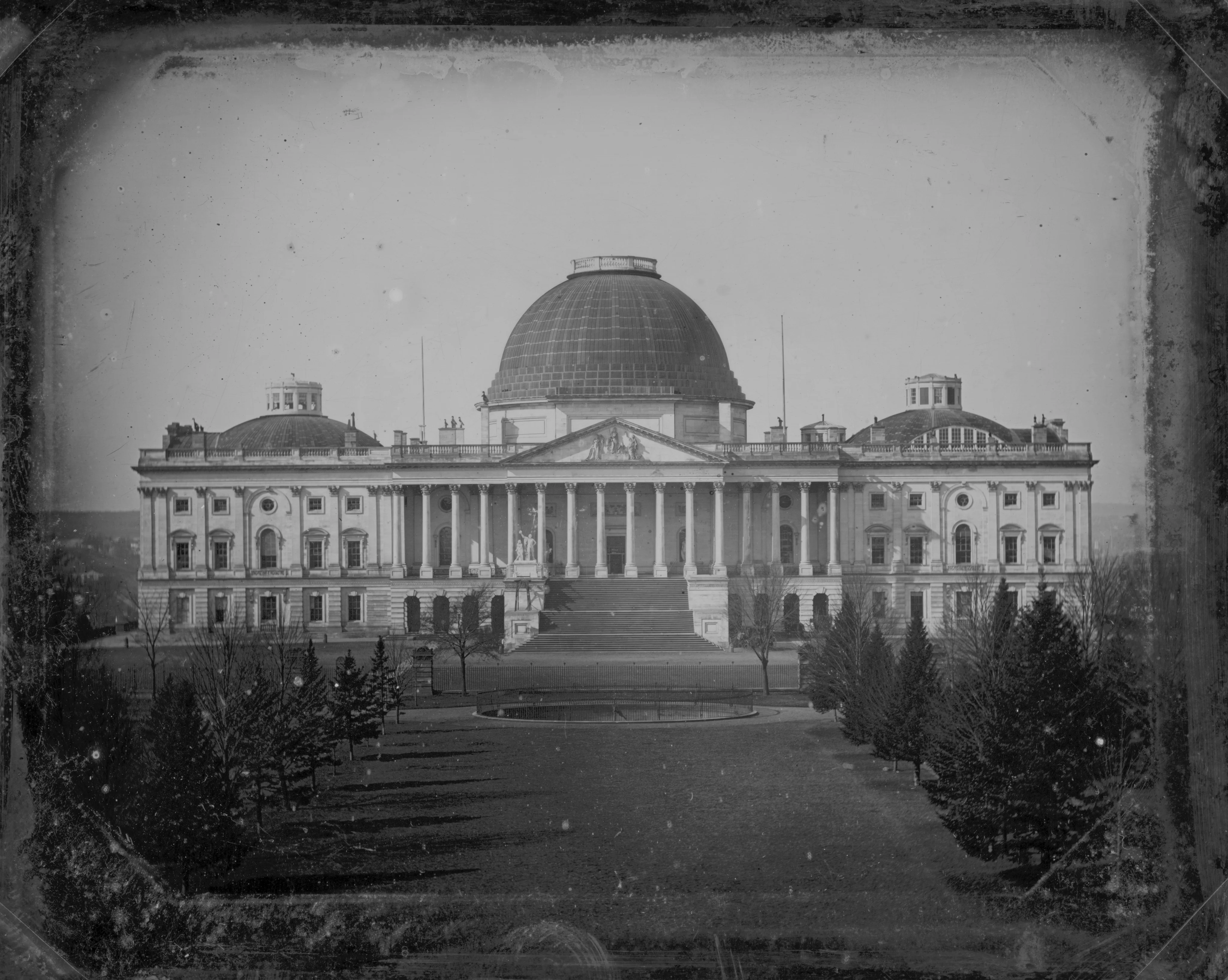 Oldest known photograph of the Capitol building, 1846